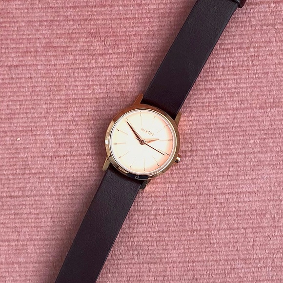 Nixon Kenzi Women’s Watch - Picture 3 of 3